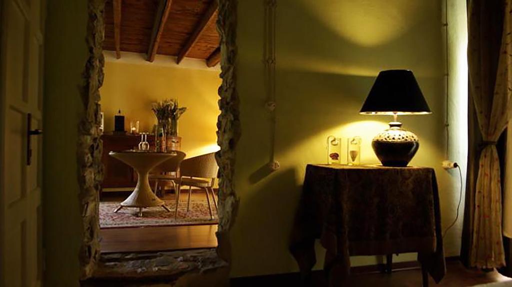 Hotel San Gerolamo Vercurago Bagian luar foto
