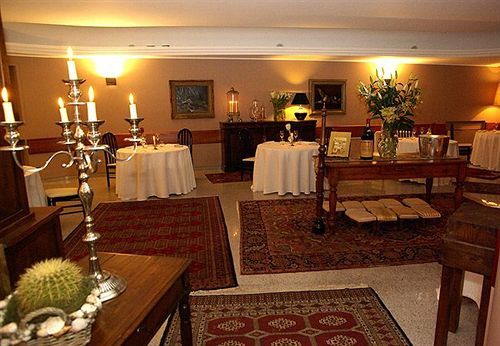 Hotel San Gerolamo Vercurago Bagian luar foto